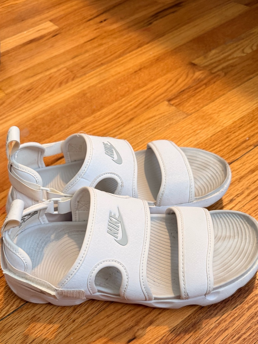 Nike women White Adjustable Sandals
